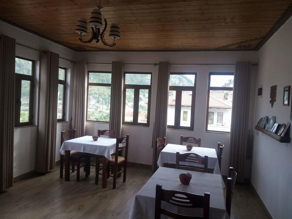 B&Bsheshalliu 베라트 외부 사진