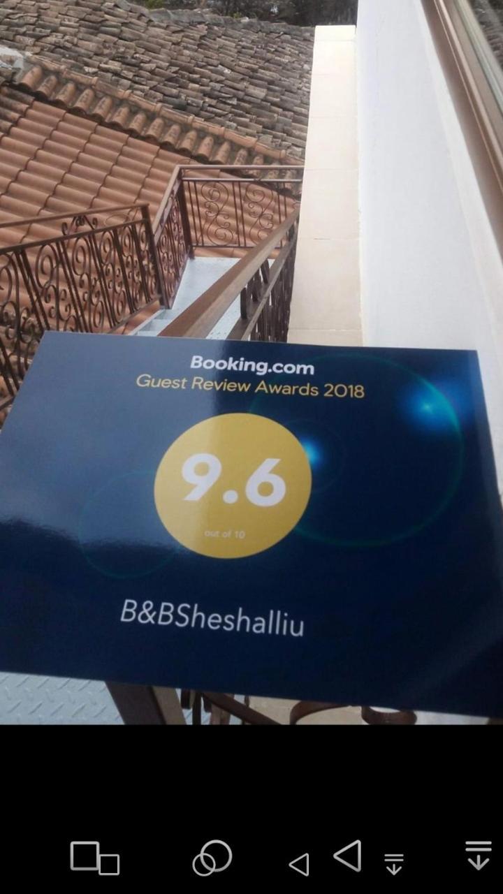B&Bsheshalliu 베라트 외부 사진